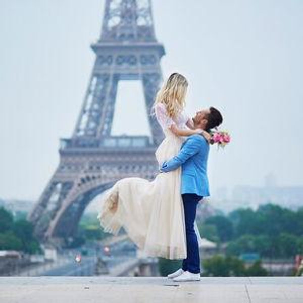 Paris One-Hour Private Photo Shoot