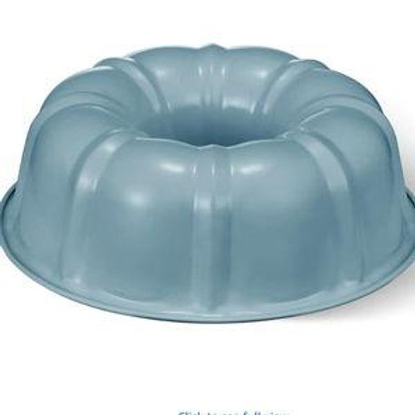 KITESSENSU Non-Stick Cake Pan, 9.5-Inch Carbon Steel Cake Mold, 12 Cup Fluted Heavy Duty Tube Pan, Durable Rust & Scratch-Resistant, Baking Mold for Jello, Gelatin, Chocoflan, Flan, Blue