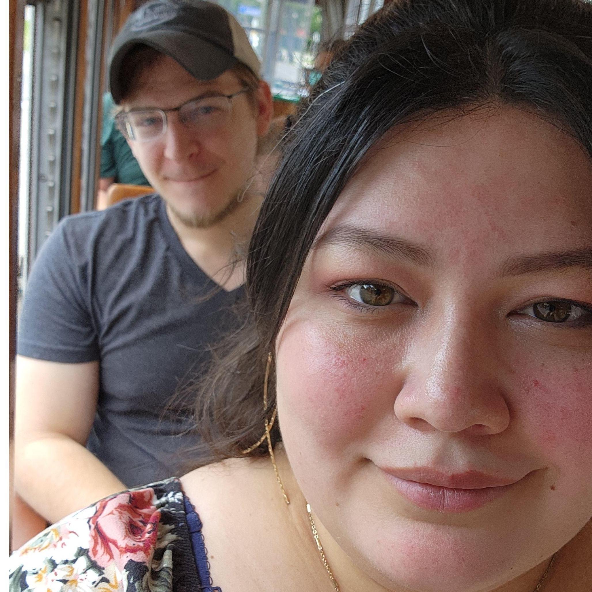 Trolley ride in New Orleans, just before the proposal