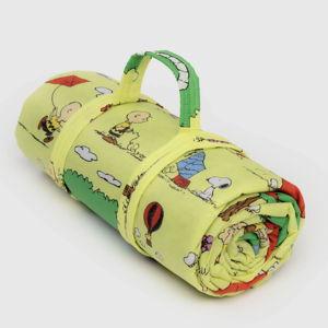 Puffy Picnic Blanket Kite Eating Tree - Baggu