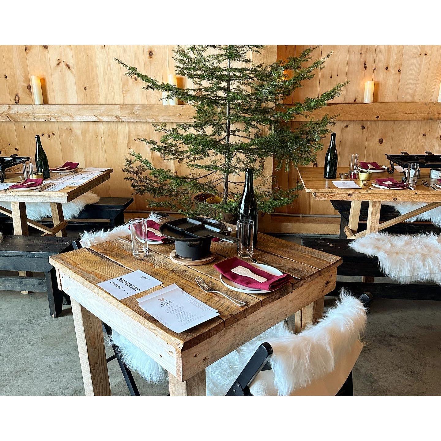 Anniversary dinner Tops'l Farm 2023!