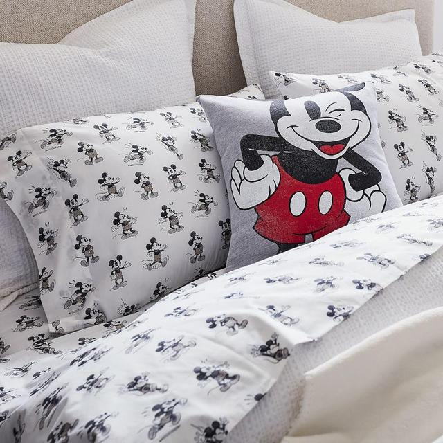 Disney Mickey Mouse Organic Cotton Sheet Set, Queen