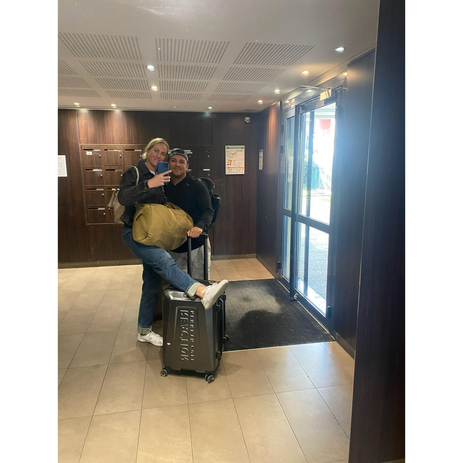 Oct 2023 - Heading to Paris..?