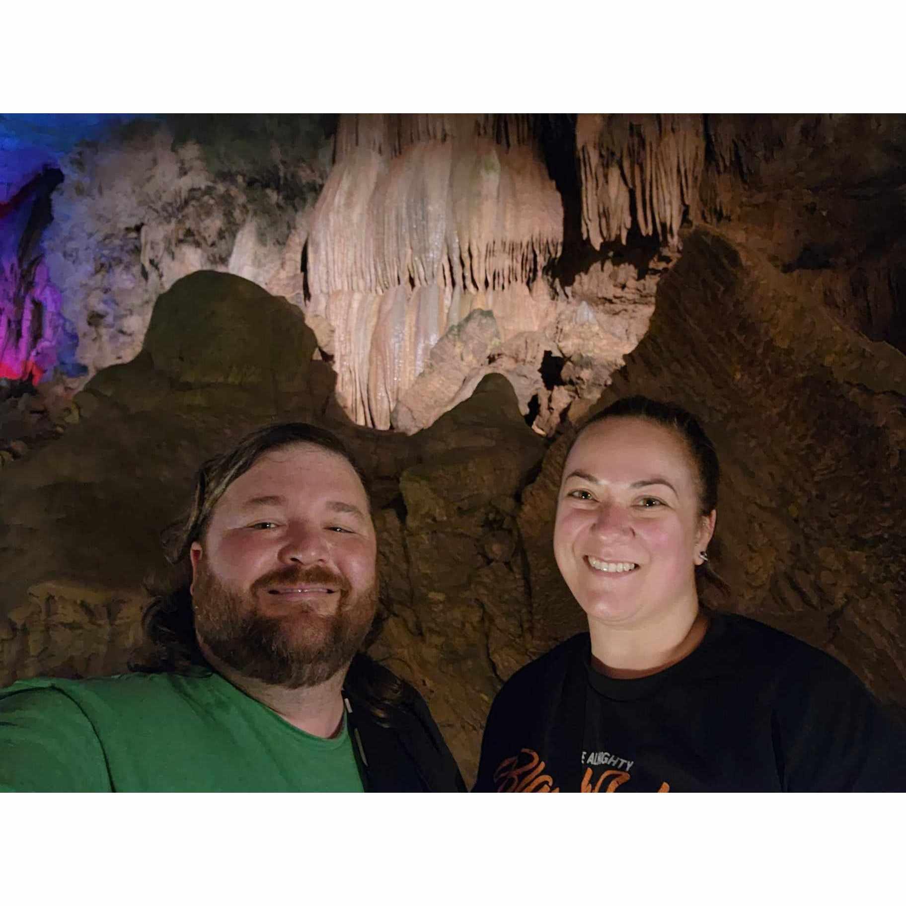 Lost World Caverns
