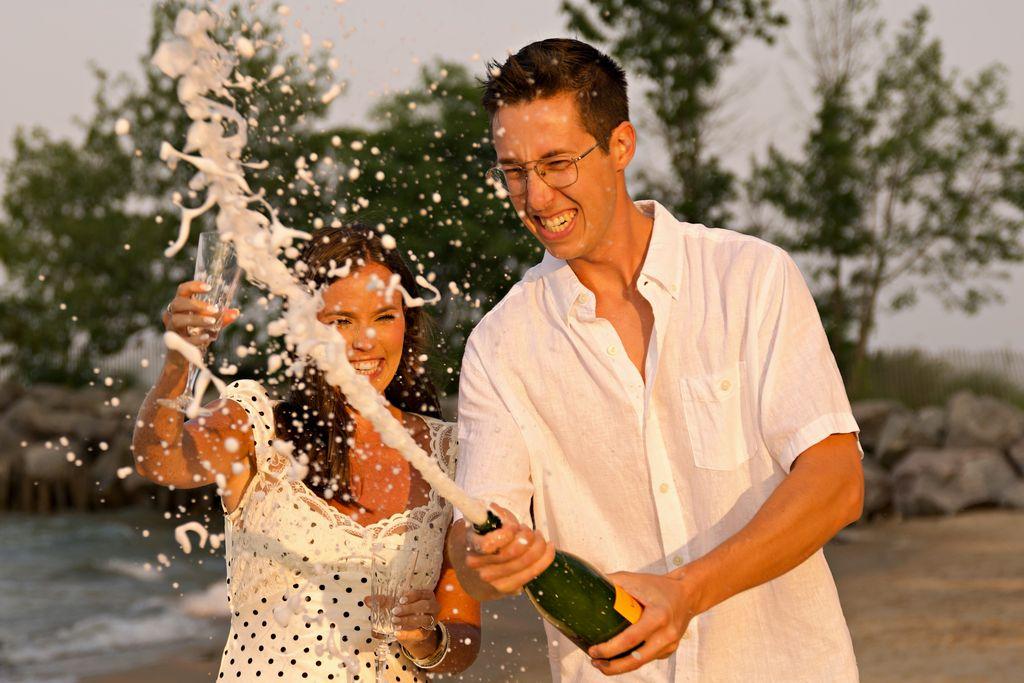 The Wedding Website of Kearney Almond and Johnathon Noll