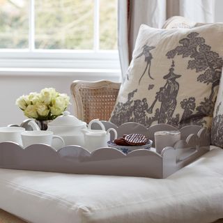 Scalloped Large Lacquered Ottoman Tray