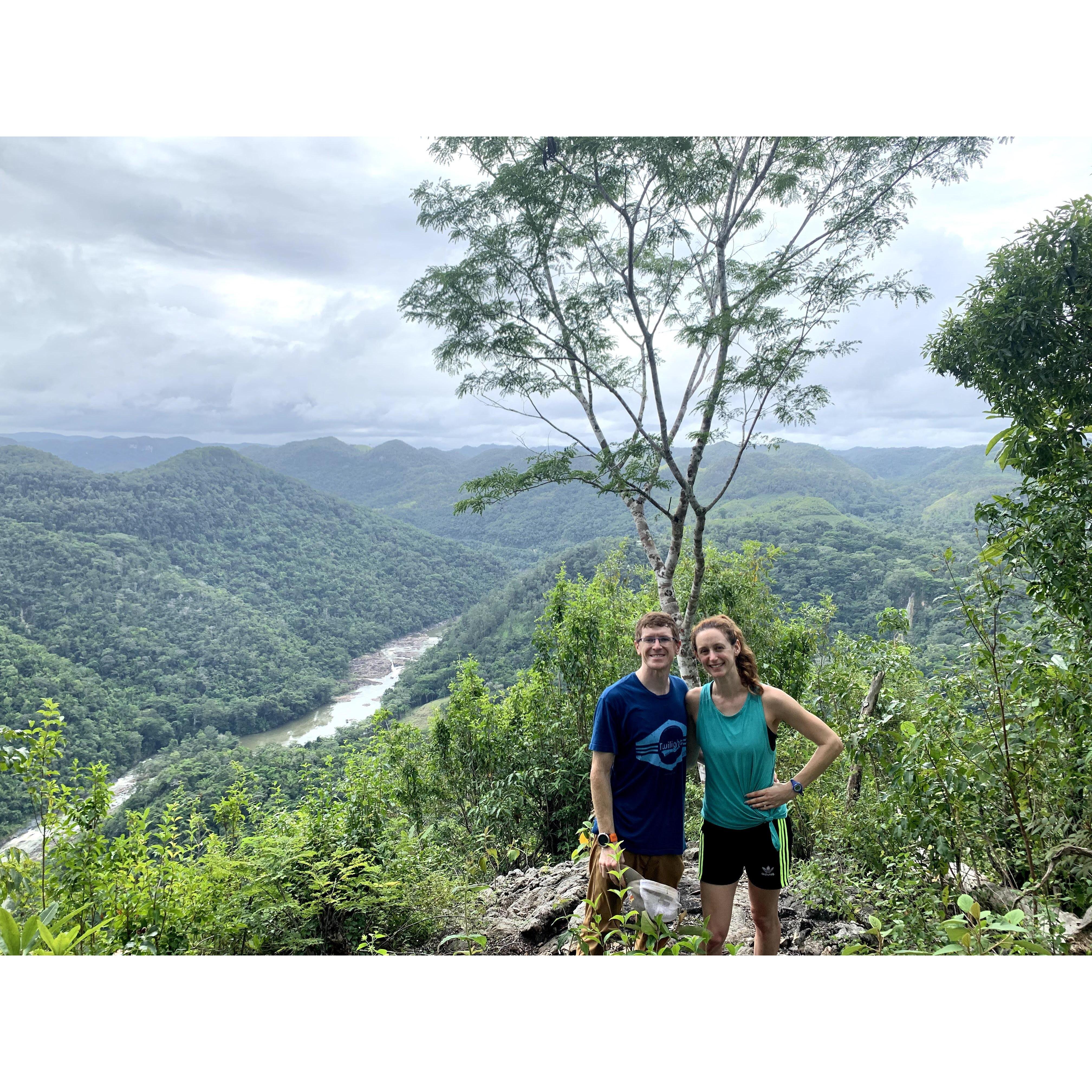 Belize, engagement hike