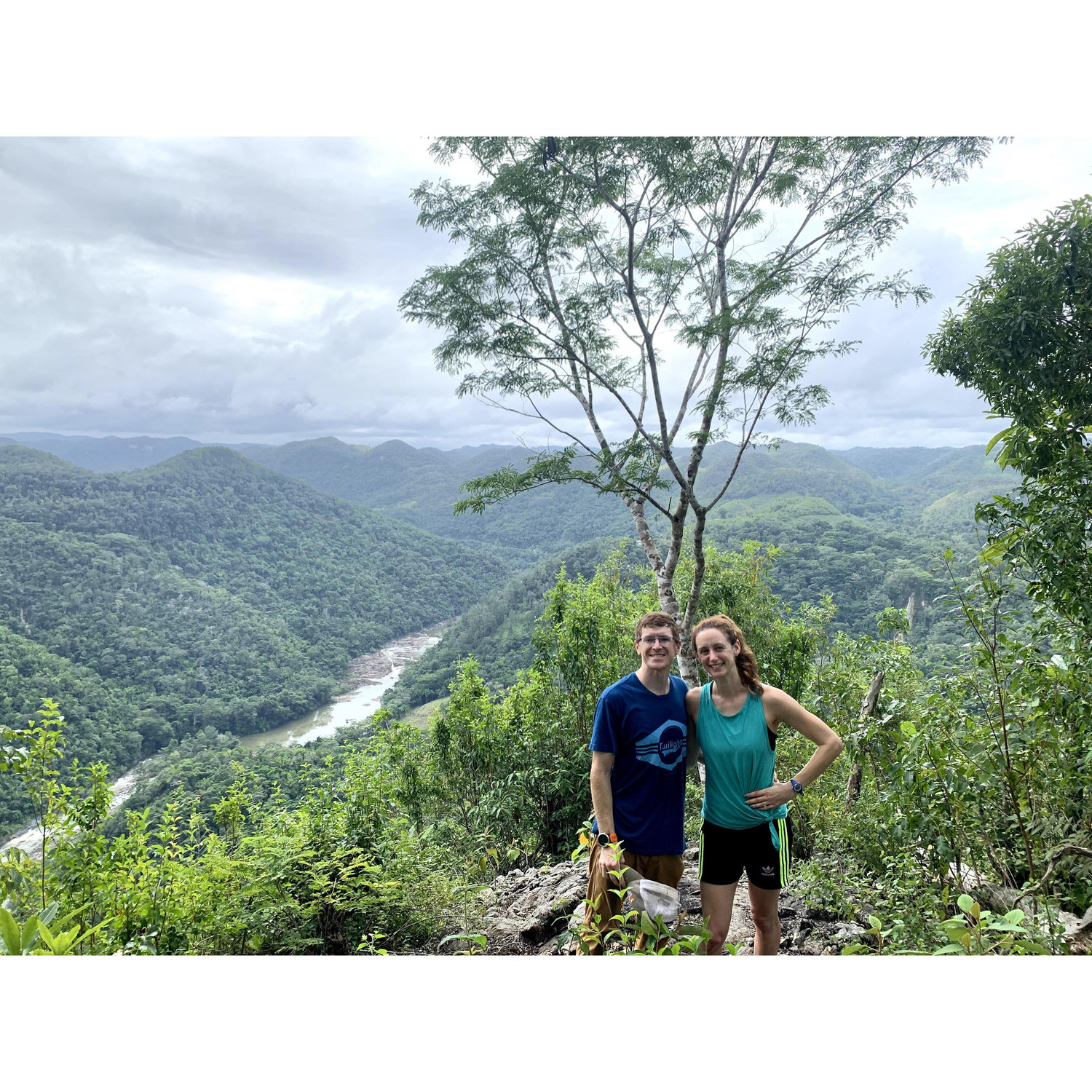 Belize, engagement hike