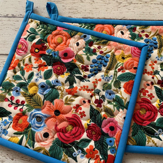 Rifle Paper Potholders, Set of 2 Quilted Hotpads, Garden Party Potholders, 8 1/2” x 8 1/2”