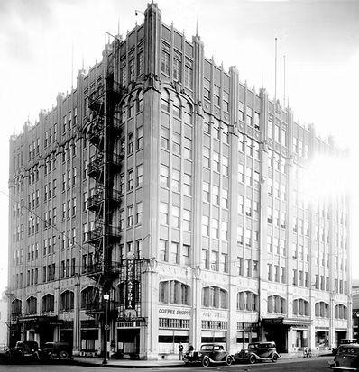 The Wedding Website of Alexis Richbart and Josh Dinsdale