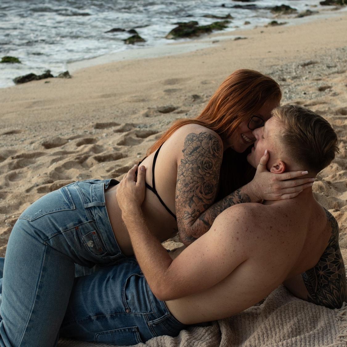 our first romantic couples photoshoot:)
