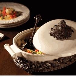 GG COLLECTION Acanthus 2.5qts.Cream Cermaic Casserole Dish W/ Brown Metal Base
