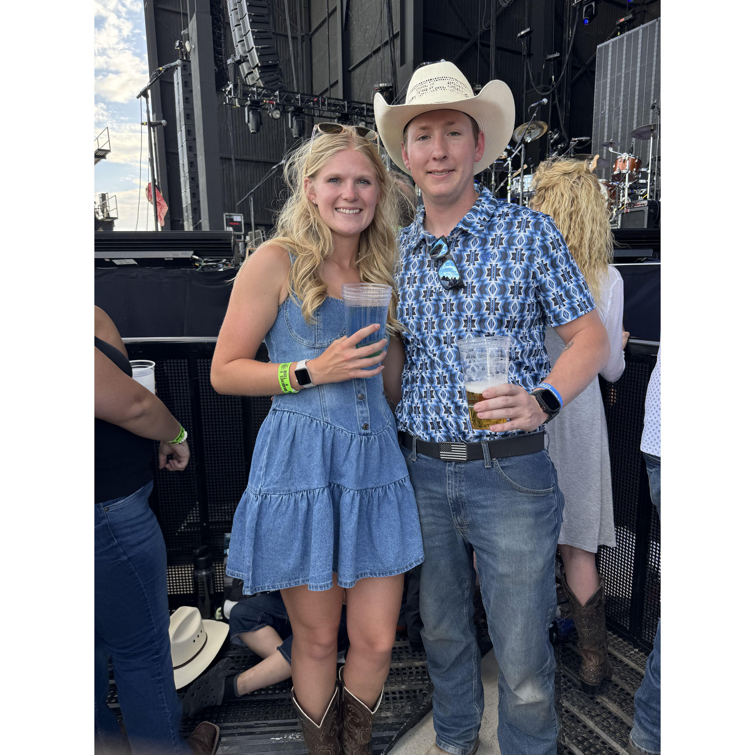 We went to a Zach Top concert together!