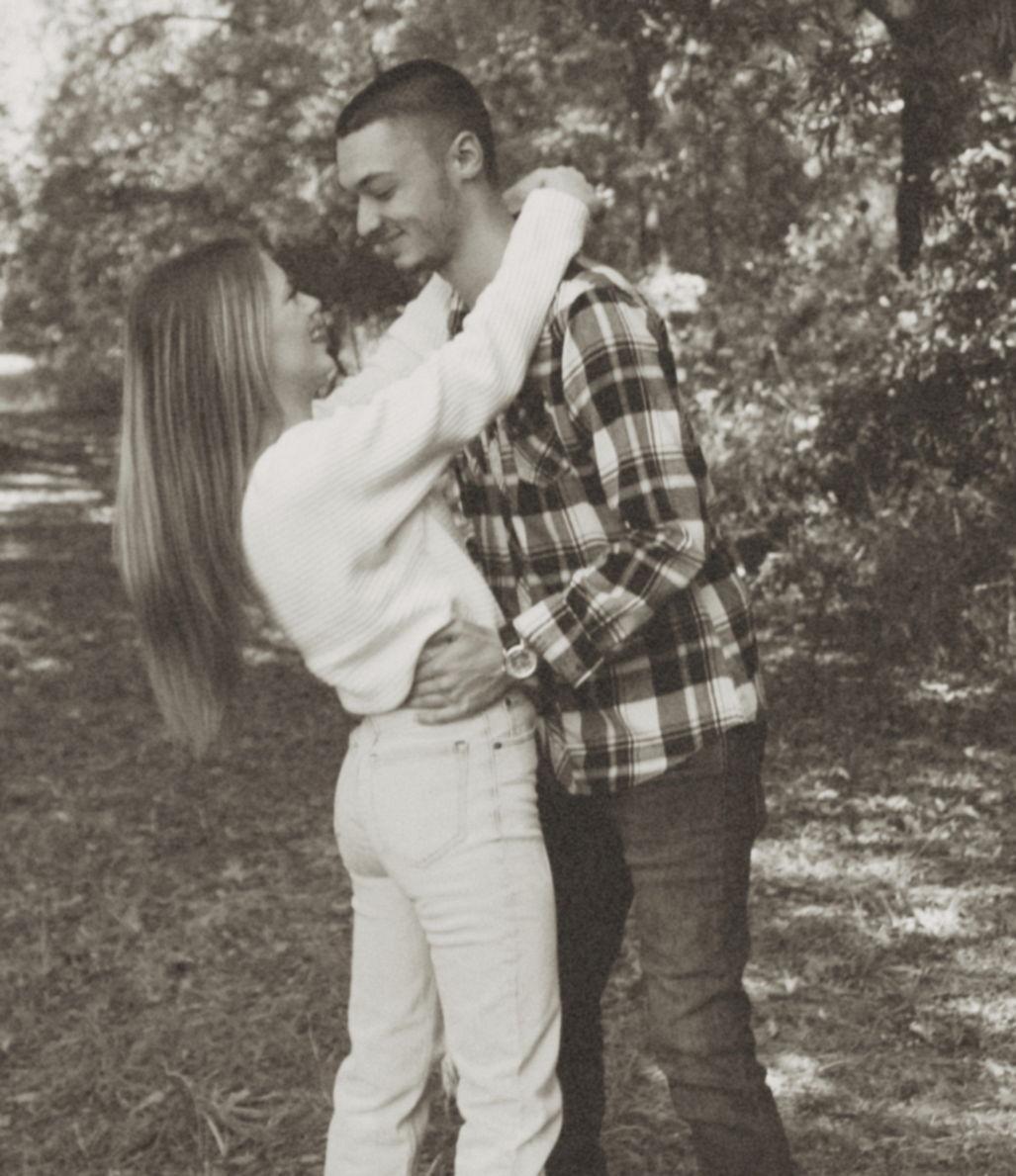 The Wedding Website of Jazmyne Hendrix and Brady Mitchell