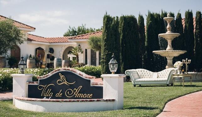 The Wedding Website of Lauren Calderaro and Dominic Medina
