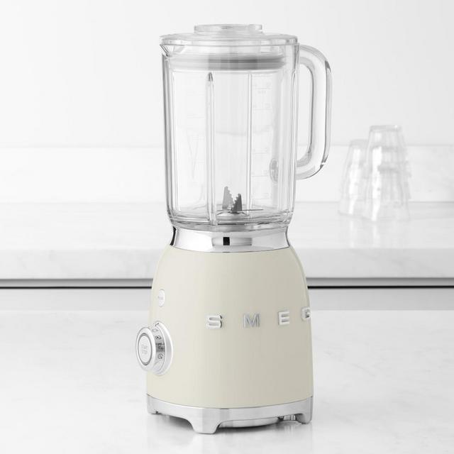 Smeg BLF03 Blender, Cream
