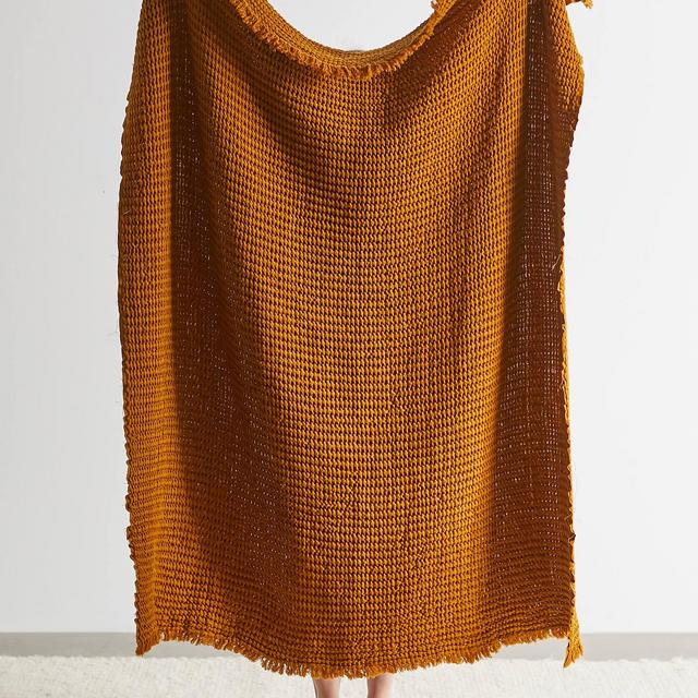 Waffle Knit Fringed Throw Blanket
