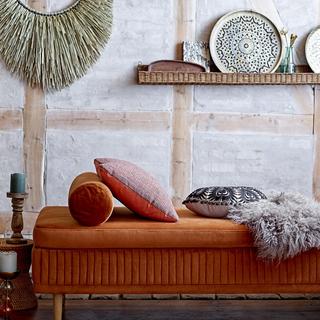 Upholstered Wood Frame Pleated Daybed