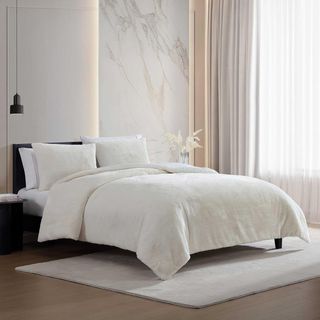 Signature Fur Like 3-Piece Comforter Set