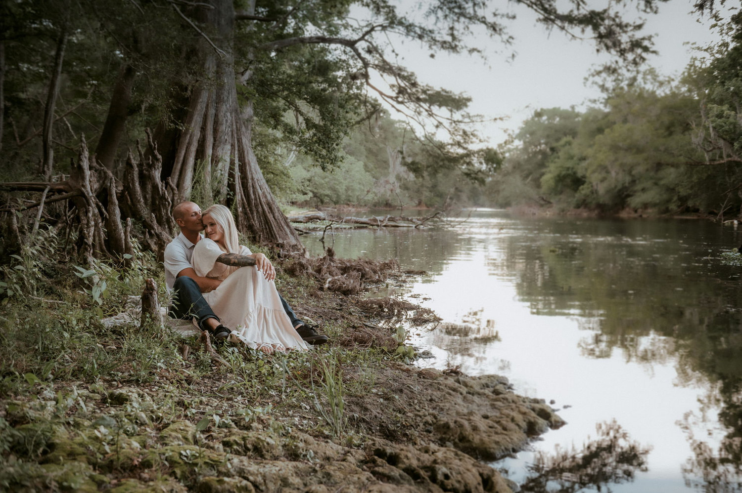 The Wedding Website of Kyndra Hollis and Jeffery Rivers