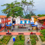 Medellín: City Essentials and Historic Tour