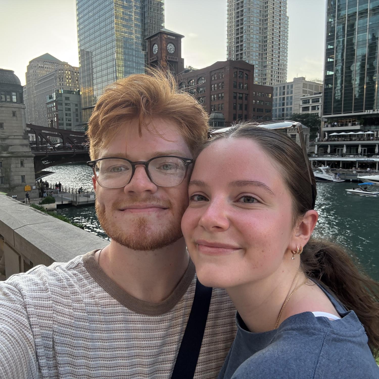 We spent Daniel’s last weekend in Chicago before moving to Pittsburgh for work (and the start of long distance) doing a lot of touristy activities!
