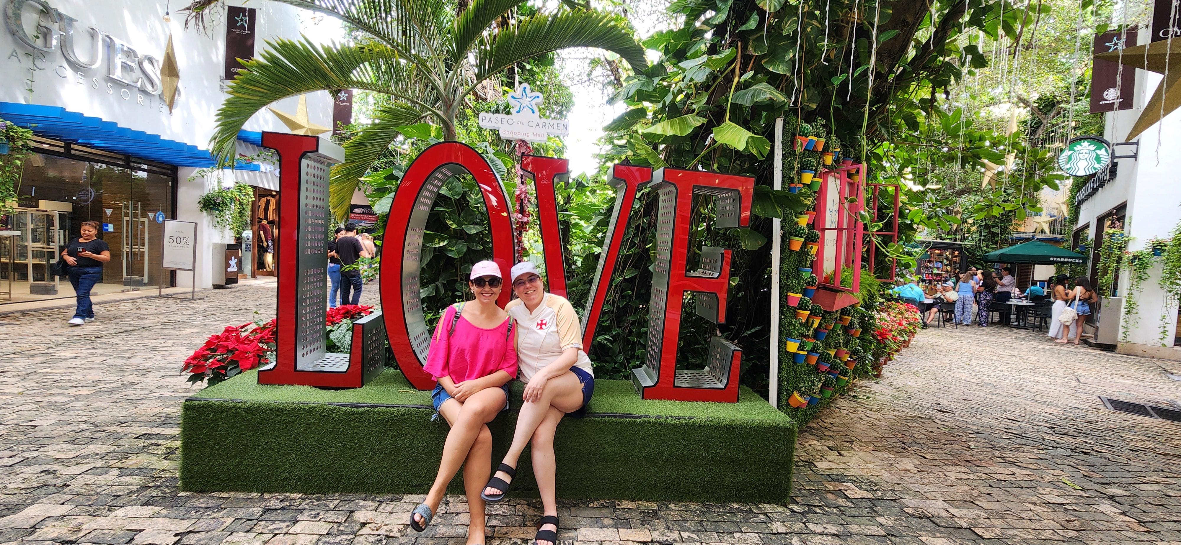 The Wedding Website of Cristina Talim and Flávia Tinoco