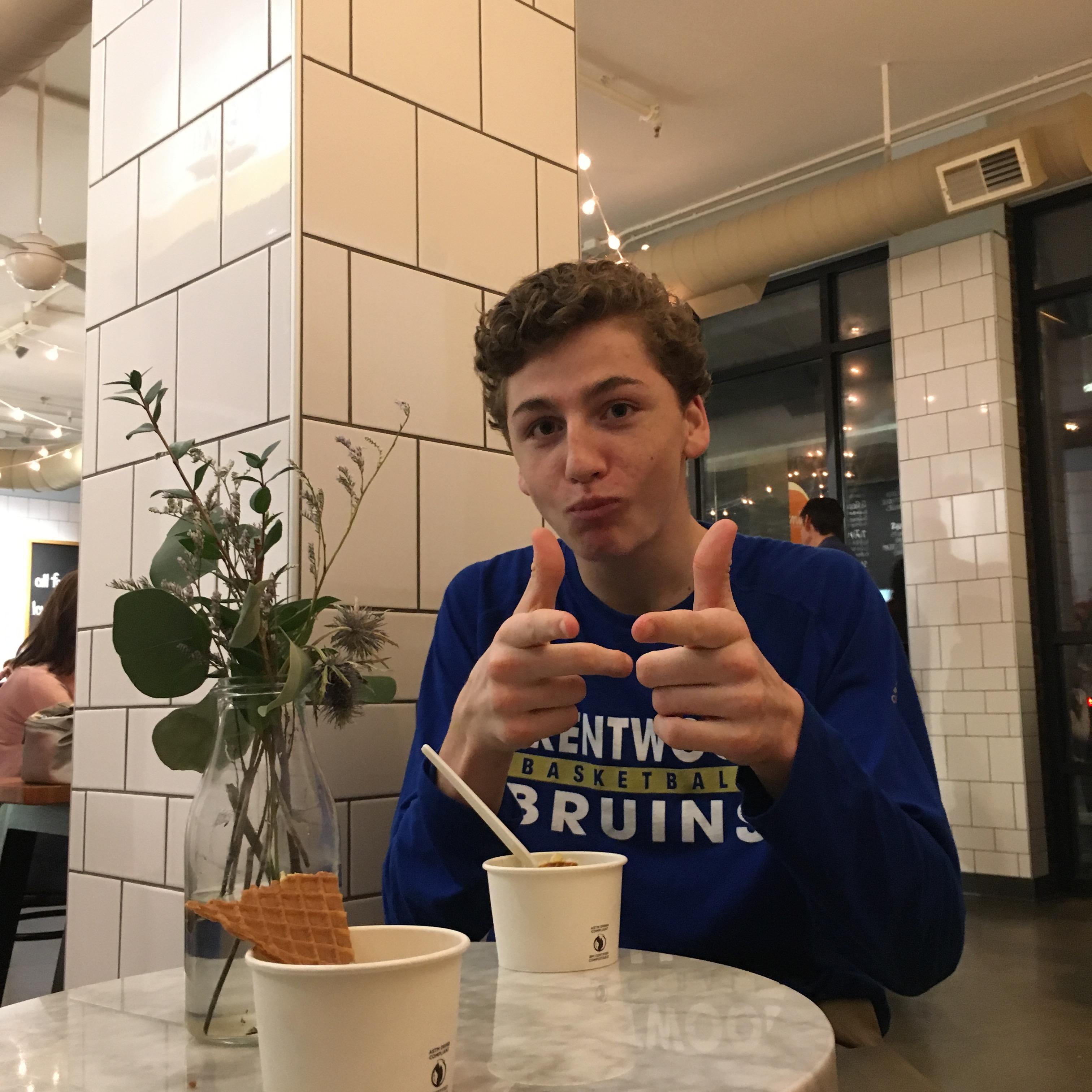 Jeni's date back in 2015!