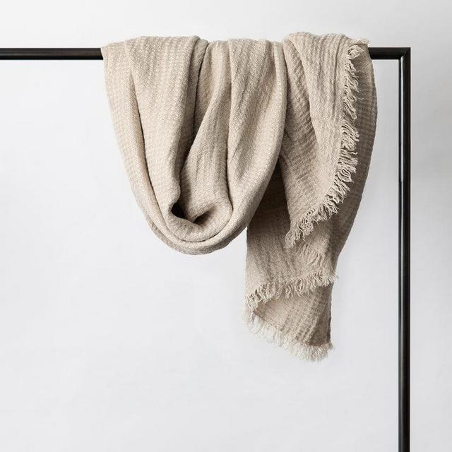 Estela Linen Waffle Throw - Natural