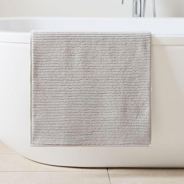 Looped Bath Mat