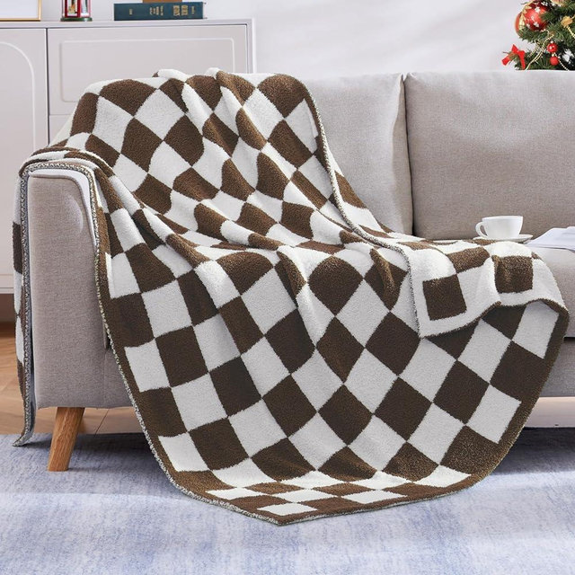 WRENSONGE Checkered Throw Blanket, Coffe Microfiber Soft Cozy Fluffy Warm Hand Made Throw Blankets for Couch, Sofa, Chair, Bed, Camping, Picnic, Travel Lightweight Bed Blanket - 50"*70"