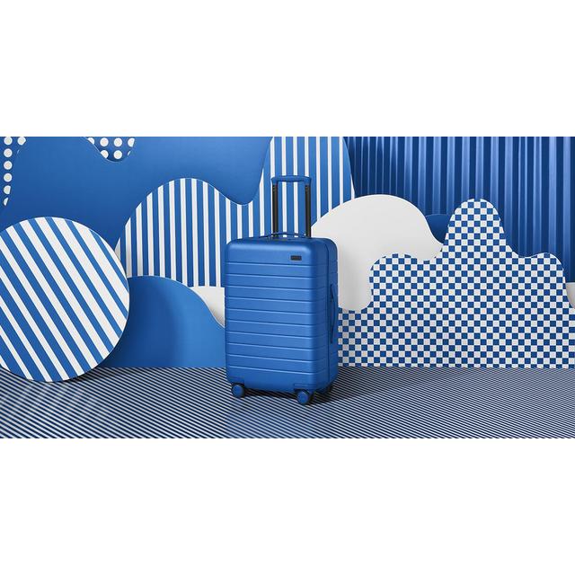 Away Pantone Blue Medium Suitcase