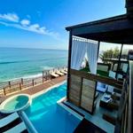 Airbnb: Beach House Casa X