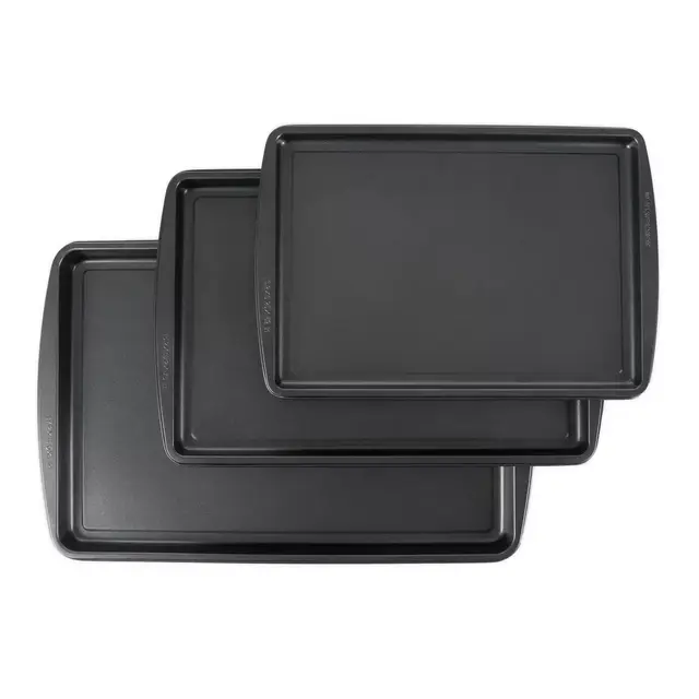 Simply Essential™ 3-Piece Nonstick Jelly Roll Pans Set