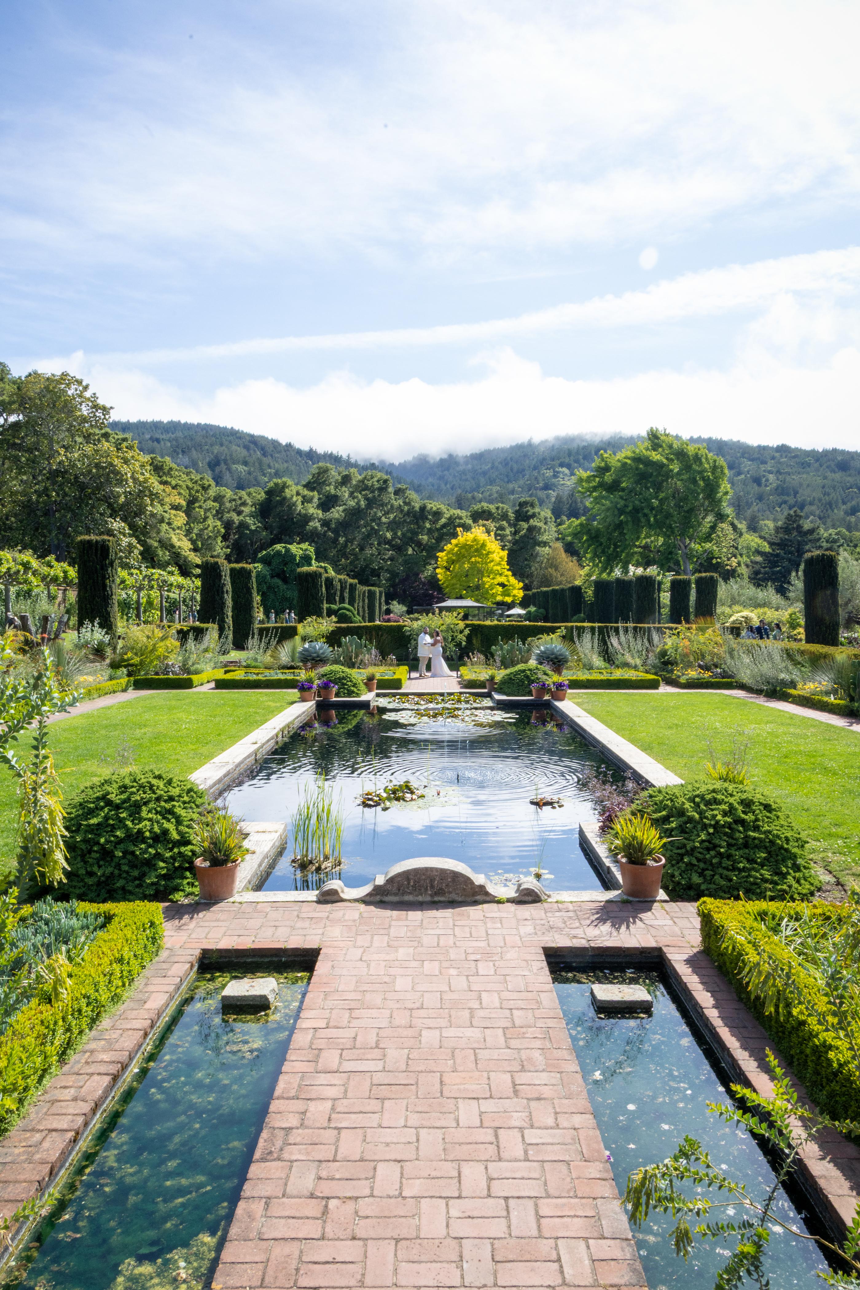 The Wedding Website of Monica Mejia and Henry Guevara