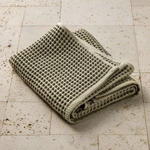 Waffle Bath Towel Olive Sage - Casaluna™