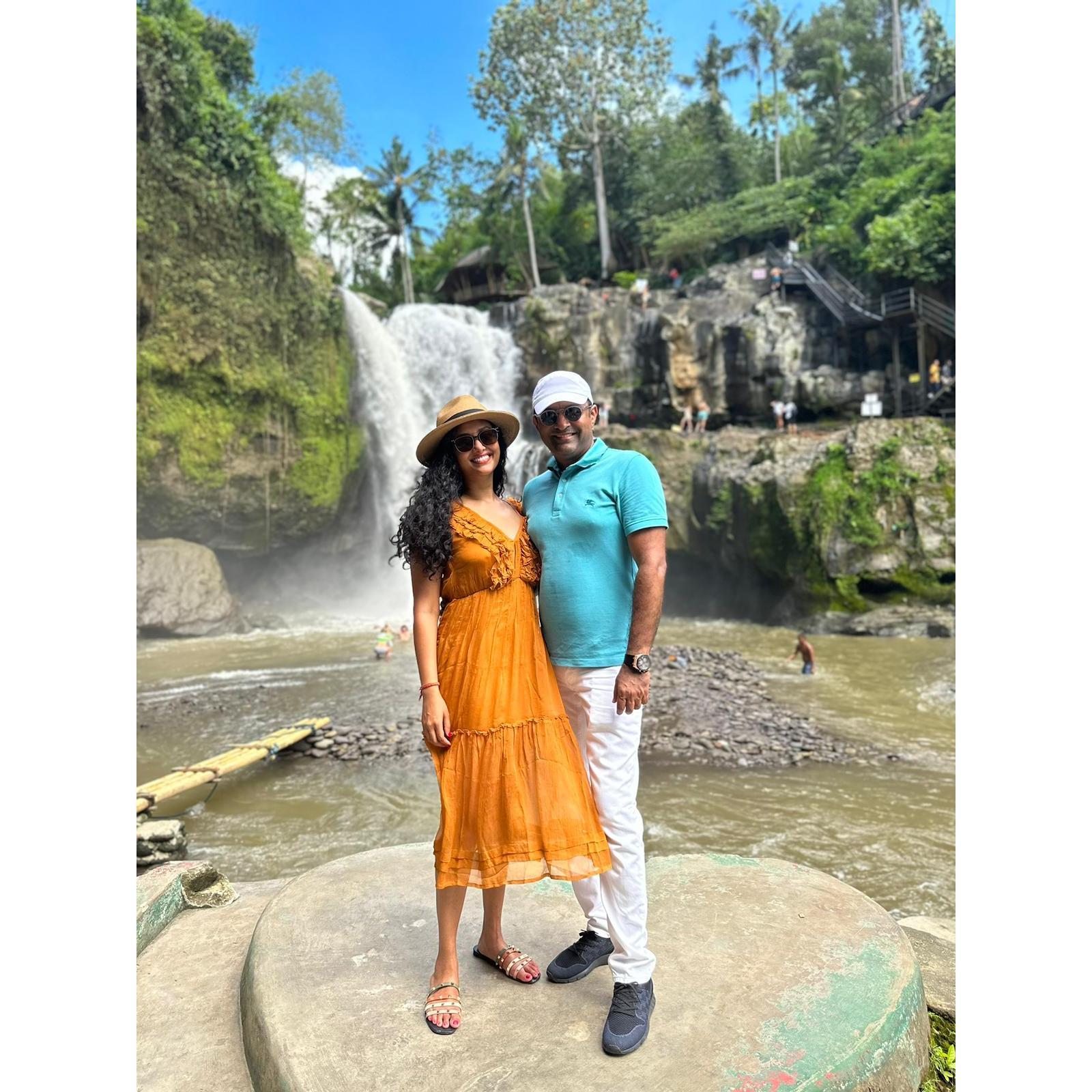 Tegenungan Waterfalls