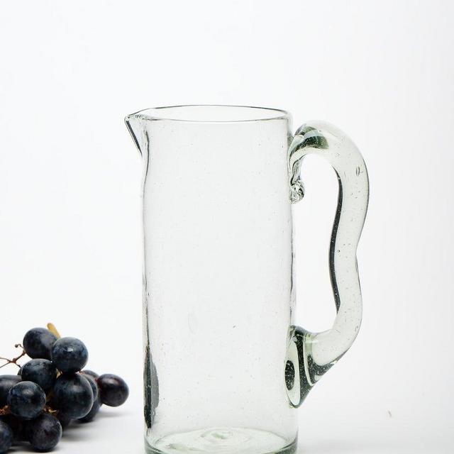 Nada Duele Clear Wavey Pitcher