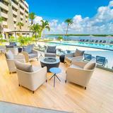 DoubleTree Tampa Rocky Point Waterfront Hotel