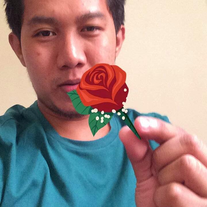 Jerome is actually vain. He always sends picture out of nowhere. Bet he already tried all of the filters available. Yet,  I find it sweet :)