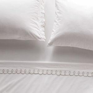 King Neutral Maeve by Anthropologie Looped Organic Percale Sheet Set