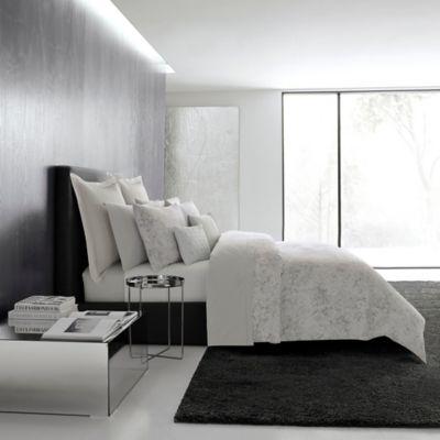 Vera Wang™ Tuille Floral Comforter Set in Light Grey