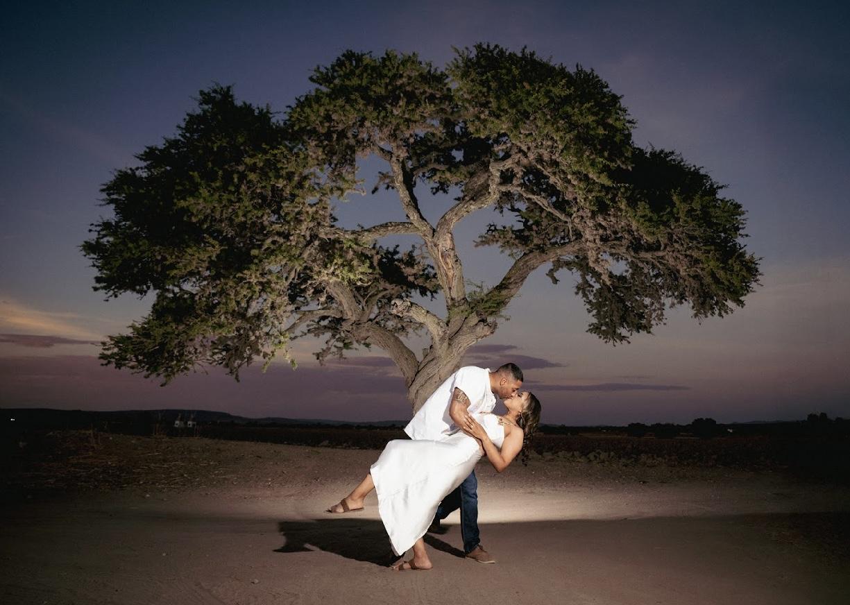 The Wedding Website of Jessica Prado and Adrian Moreno