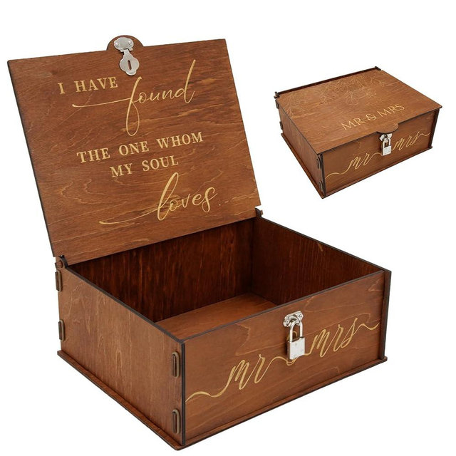AerWo Mr and Mrs Wedding Keepsake Box, Large Wooden Storage Box with Lid and Lock, Assembled Keepsake Memory Box for Anniversary Engagement Gift, Wedding Memory Box for Couples Newly Engaged