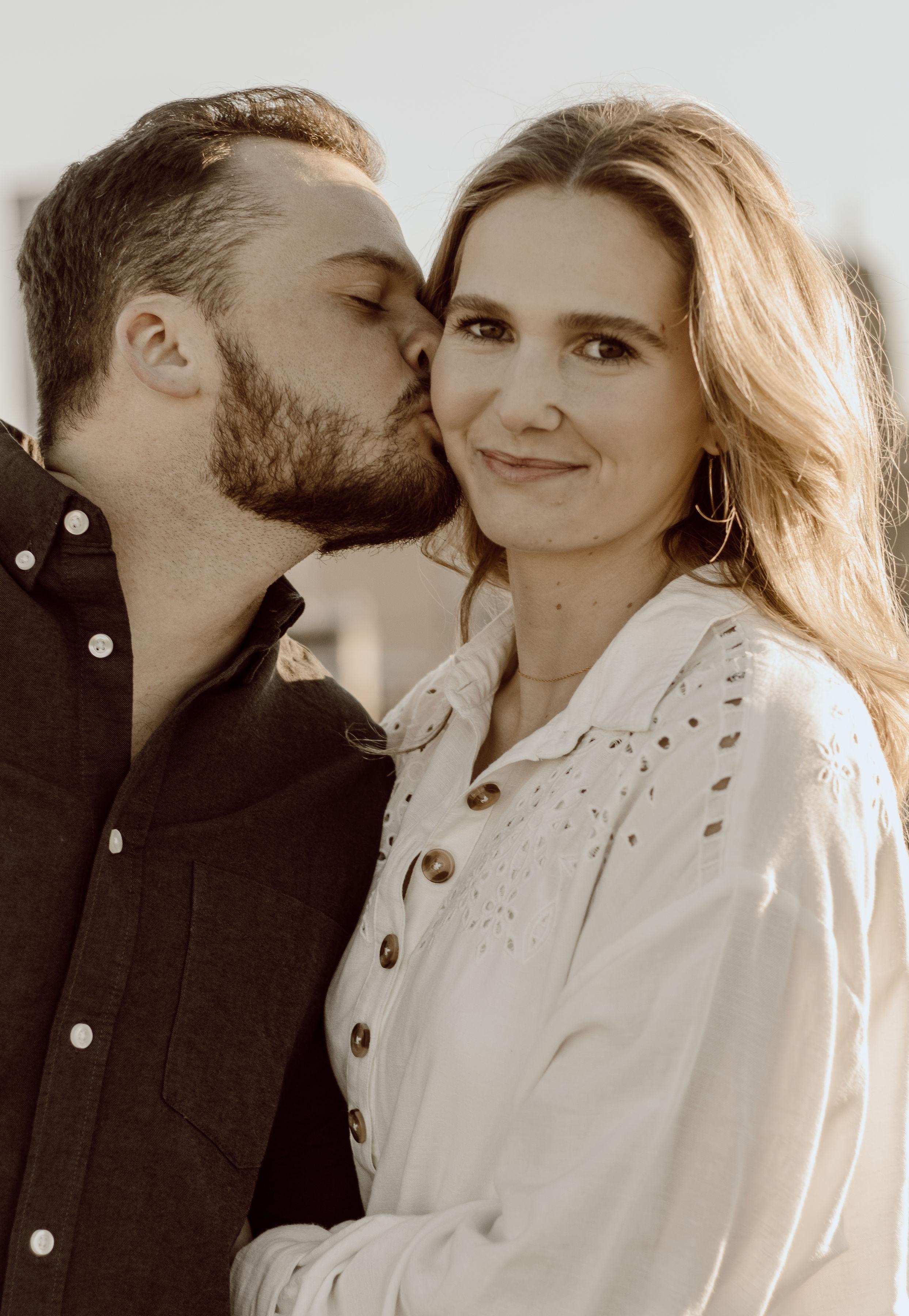 The Wedding Website of Isabelle Henley and Cole Spradlin