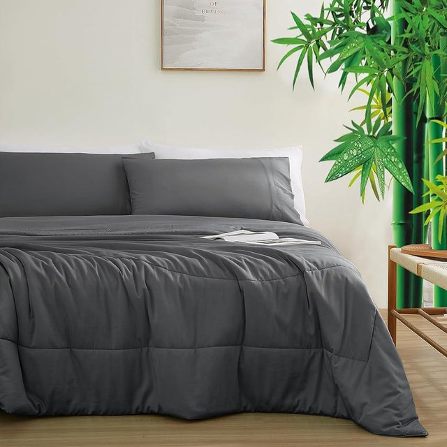 Zaizaihome Natural Cooling Bamboo Viscose Comforter Set King Size 3 Pieces, Soft Breathable Moisture-Wicking Quilt with Matching Pillowcases, Perfect for Hot Sleepers & Night Sweats (Dark Grey)