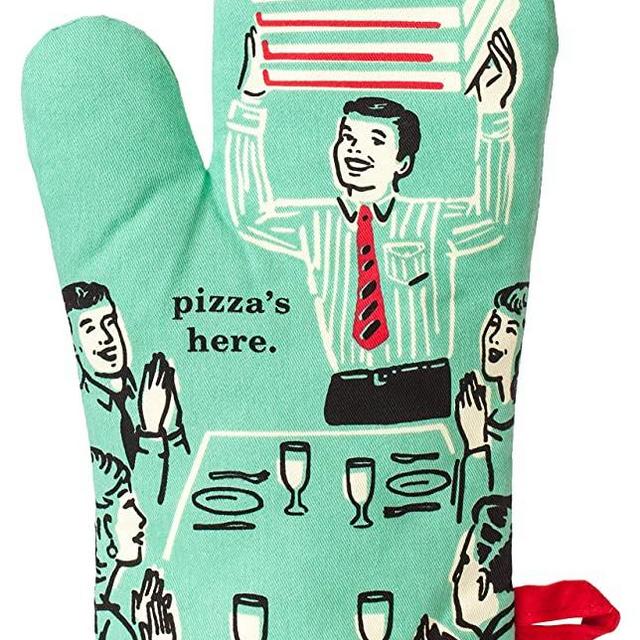 Blue Q Oven Mitt, Pizza's Here. Super-Insulated Quilting, Natural-Fitting Shape, 100% Cotton,12.5"h x 7.5"w