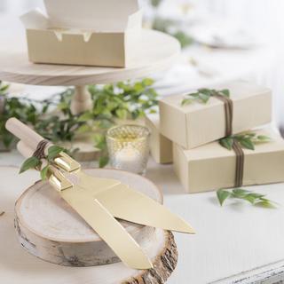 Cake Serving Set with Wood Handles
