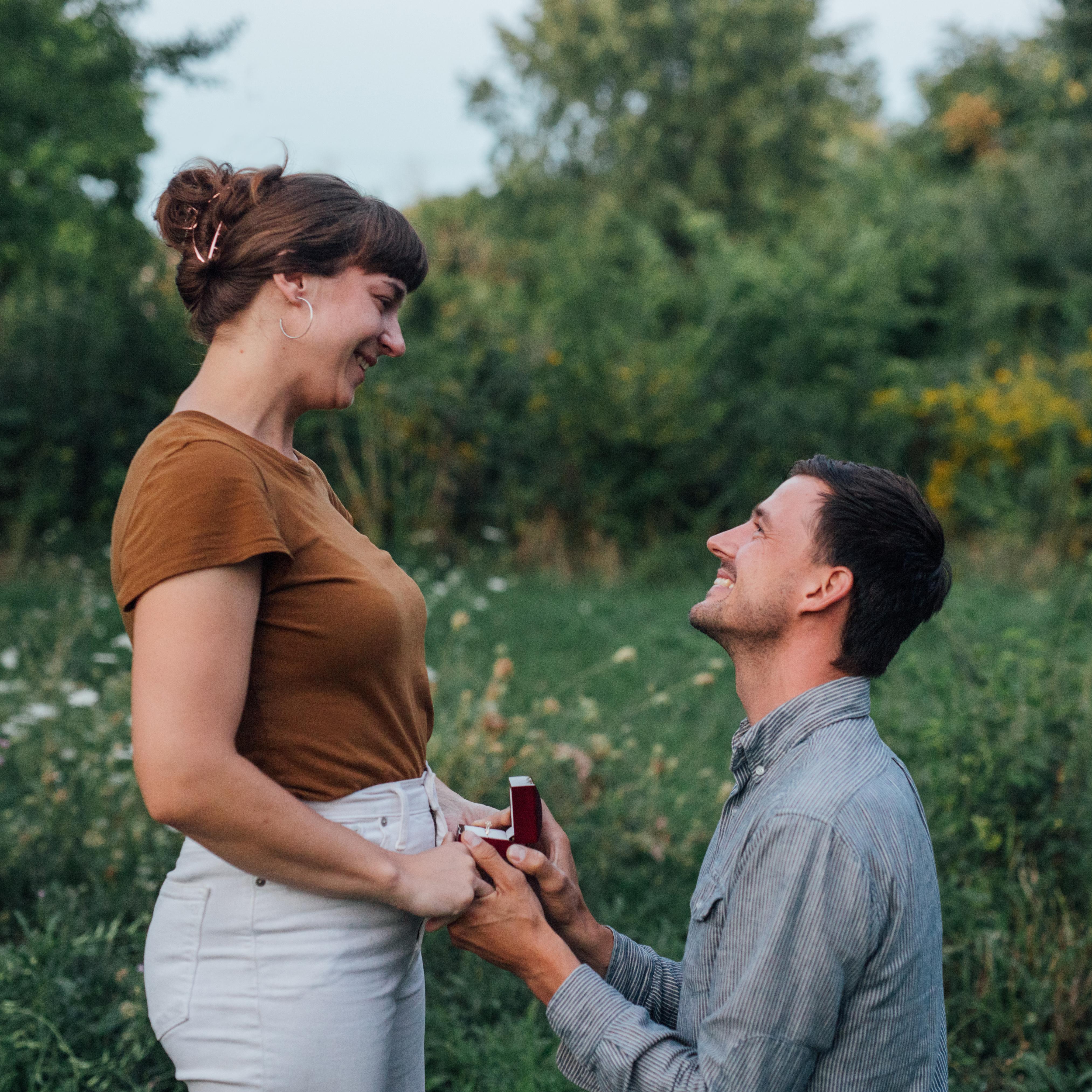 Proposing at twilight in the garden (September 2022)