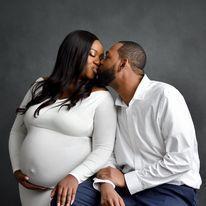 More Maternity pics.